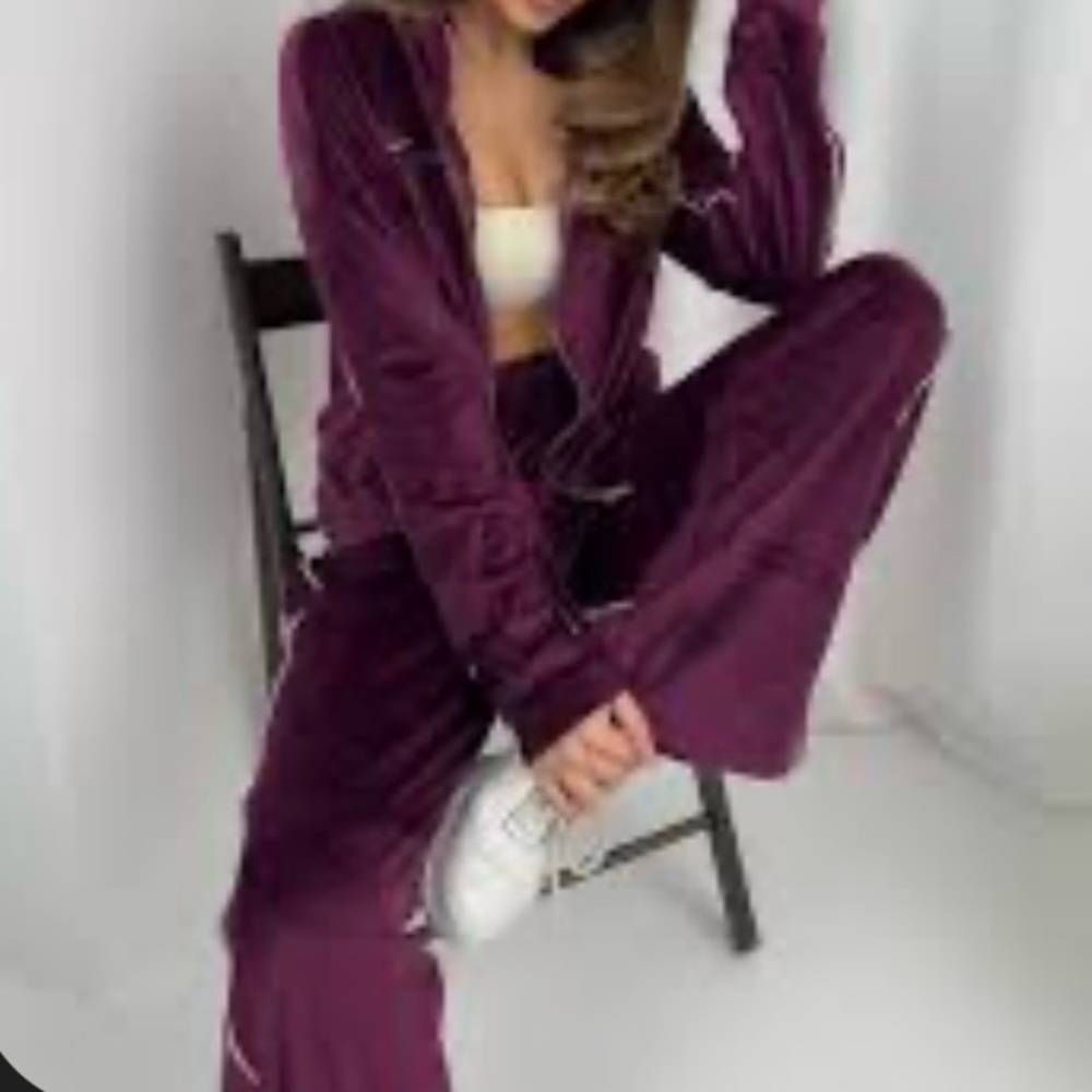 Women set